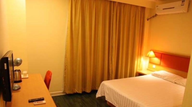 Home Inn Shanghai South Pudong Road Expo Εξωτερικό φωτογραφία